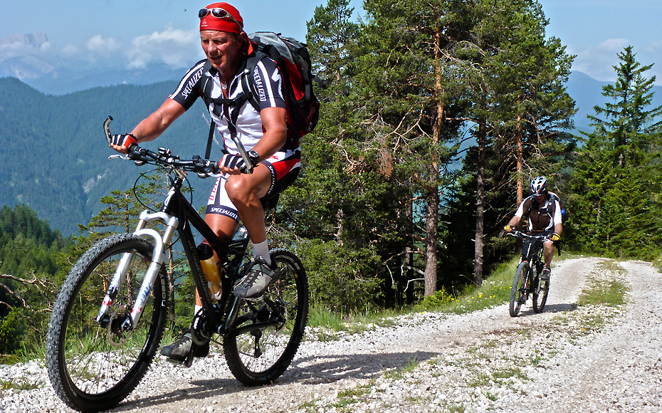 mtb-tour-kreuzjoch-dolomiten